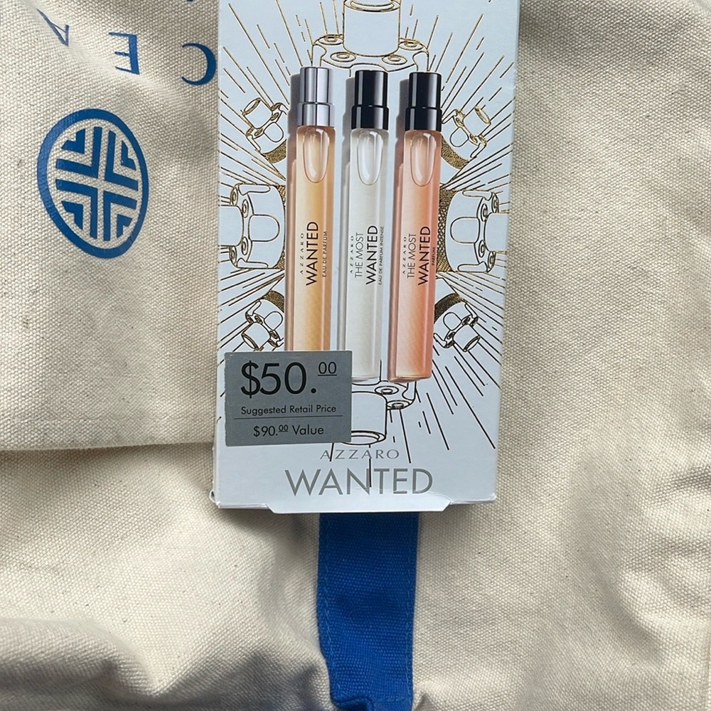Azzaro Wanted  Scent
